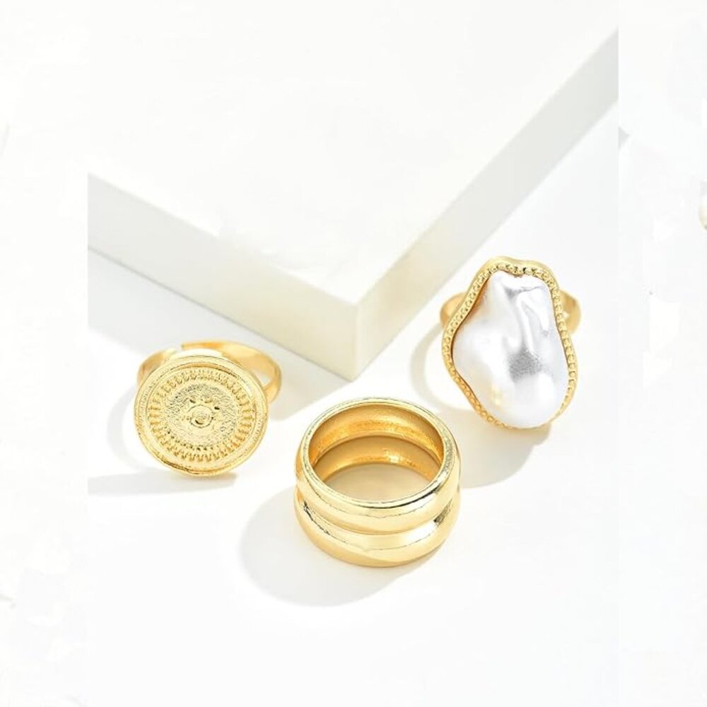 Pearl ring set/ stack - Picture 4 of 5